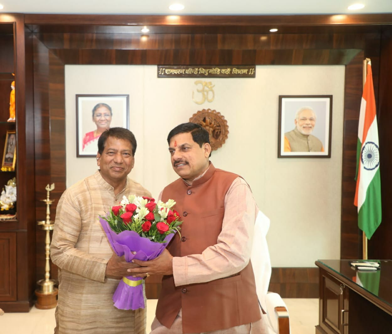 आष्टा विधायक श्री गोपालसिंह इंजीनियर ने मुख्यमंत्री डॉ मोहन यादव से की भेंट,पार्वती थाना भवन के निर्माण हेतु प्रशासकीय स्वीकृति प्रदान करने को लेकर सौपा मांग पत्र